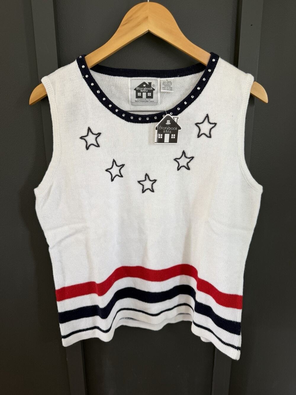 STORYBOOK KNIT SWEATER NEW WITH TAGS American Celebration White Sleeveless Large